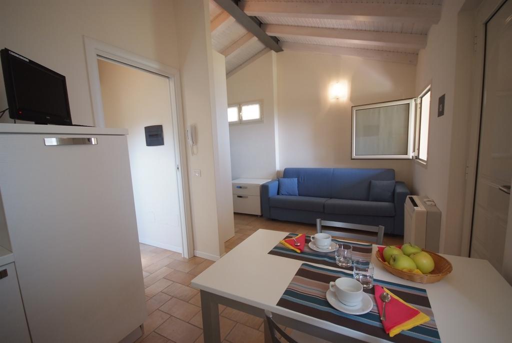 Residence Baia La Ruota Бордігера Номер фото